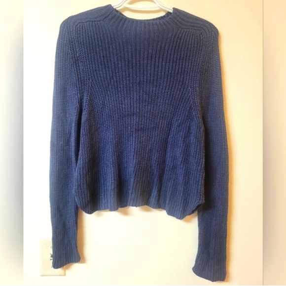 American Apparel Sweaters - American Apparel Blue Knit Cropped Sweater